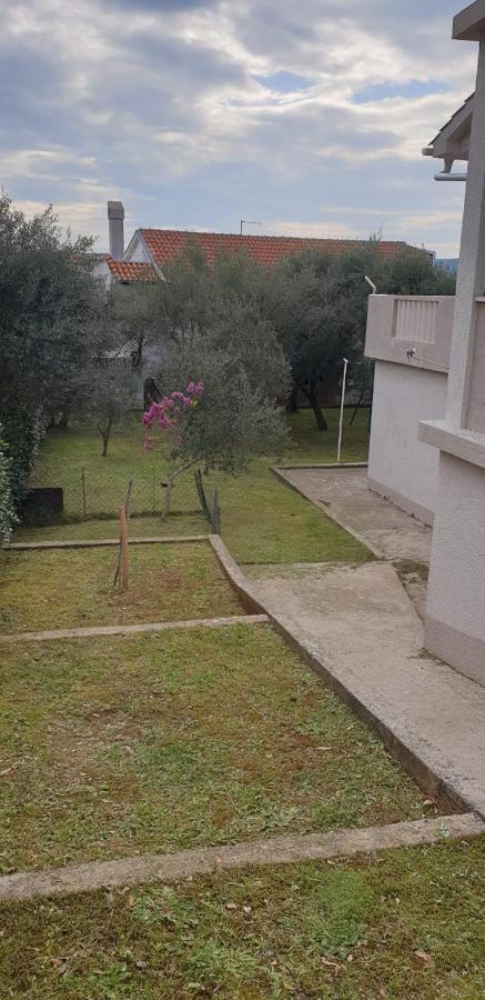 Ferienwohnung Marton Krk Exterior foto
