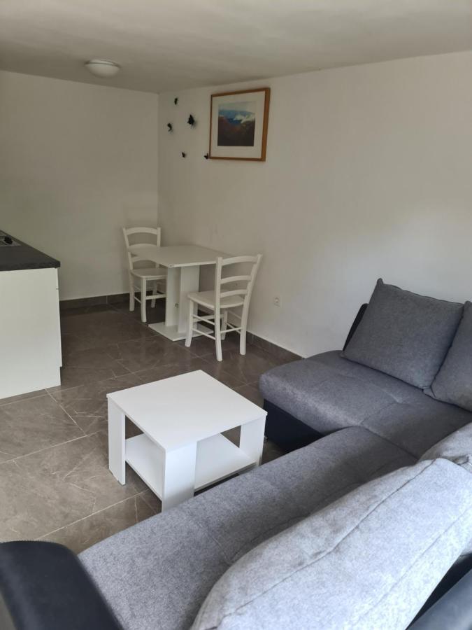 Ferienwohnung Marton Krk Exterior foto